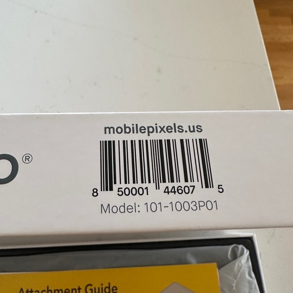 Laptop 2nd monitor extender- Mobile Pixels TRIO - Picture 10 of 11